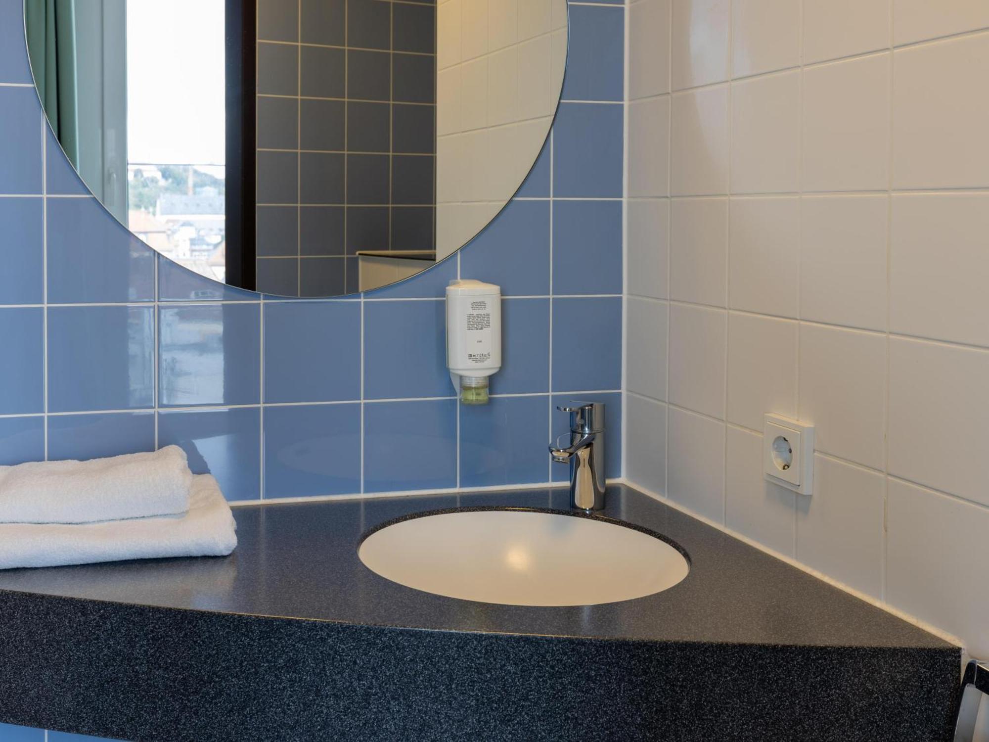 B&B Hotel Fulda-City エクステリア 写真